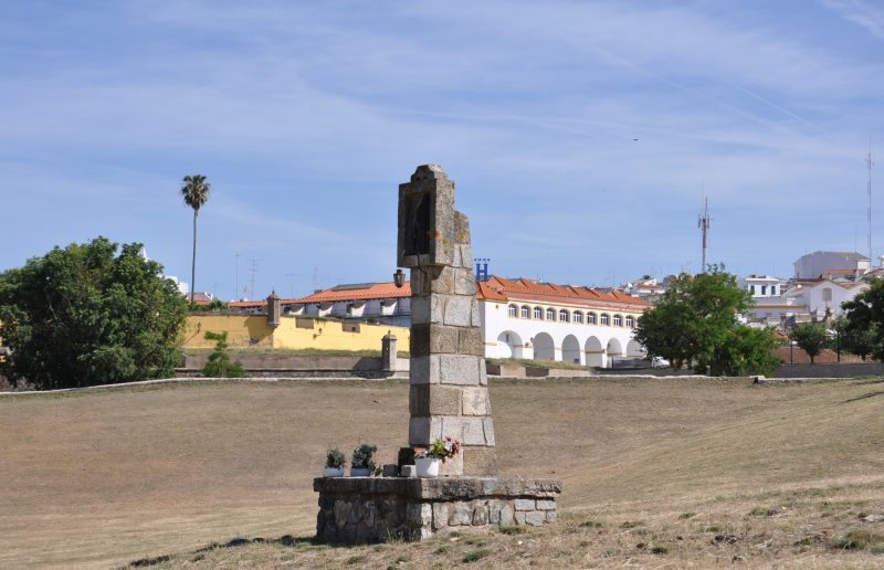 󂫒nɗ@in Portugal Elvas