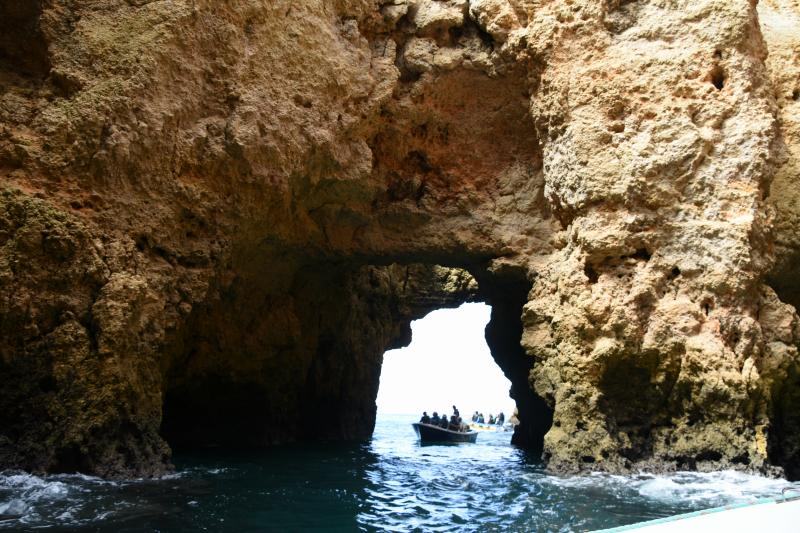 岸壁ボートツアー19 in Portugal Lagos