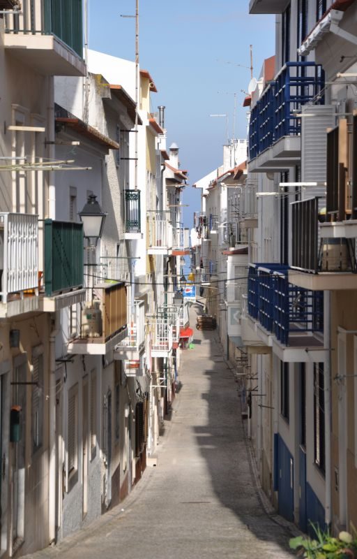 ׂHnEQ@in Portugal Nazare